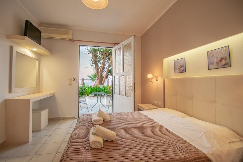 Agoulos Beach Hotel Argassi Exterior foto